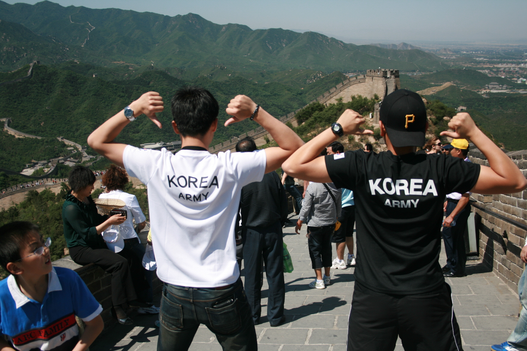 09' 해외탐방 썸네일 이미지