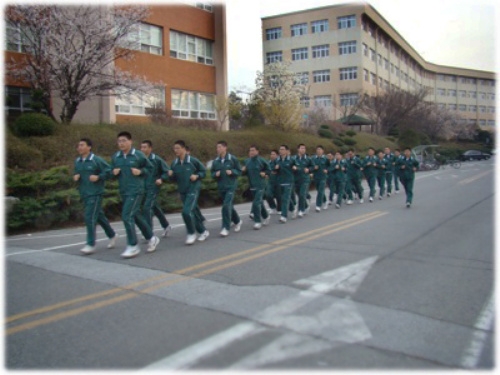 체련단련을 하며~~ 썸네일 이미지