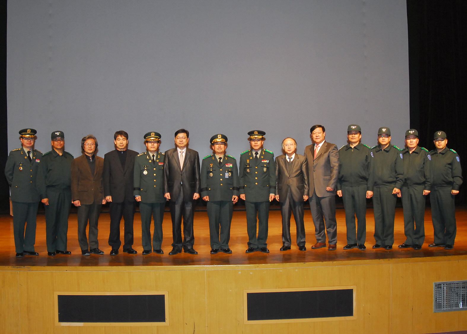 제 11대, 12대 학군단장 이취임식 썸네일 이미지