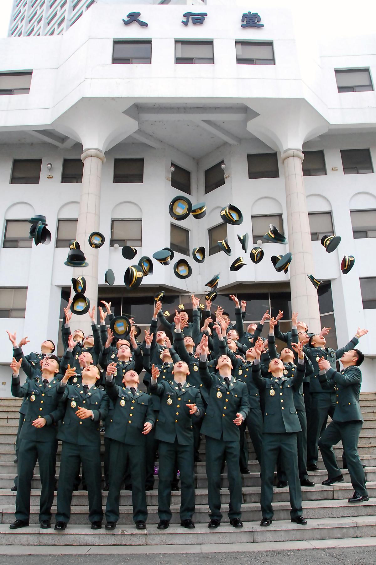 2012년 임관자 썸네일 이미지