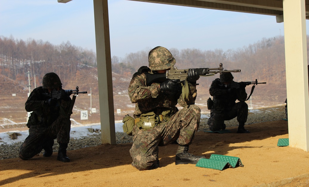 '15년 동계입영훈련 개인화기사격장 썸네일 이미지