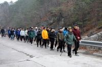 백담사로 향하며 썸네일 이미지