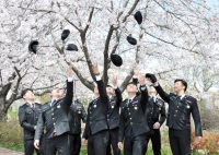 우석대학교 군사학과 교정 벚꽃사진 썸네일 이미지