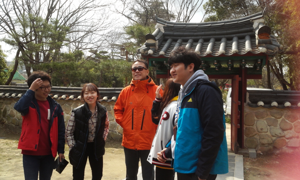 14 문창과 문학기행 썸네일 이미지