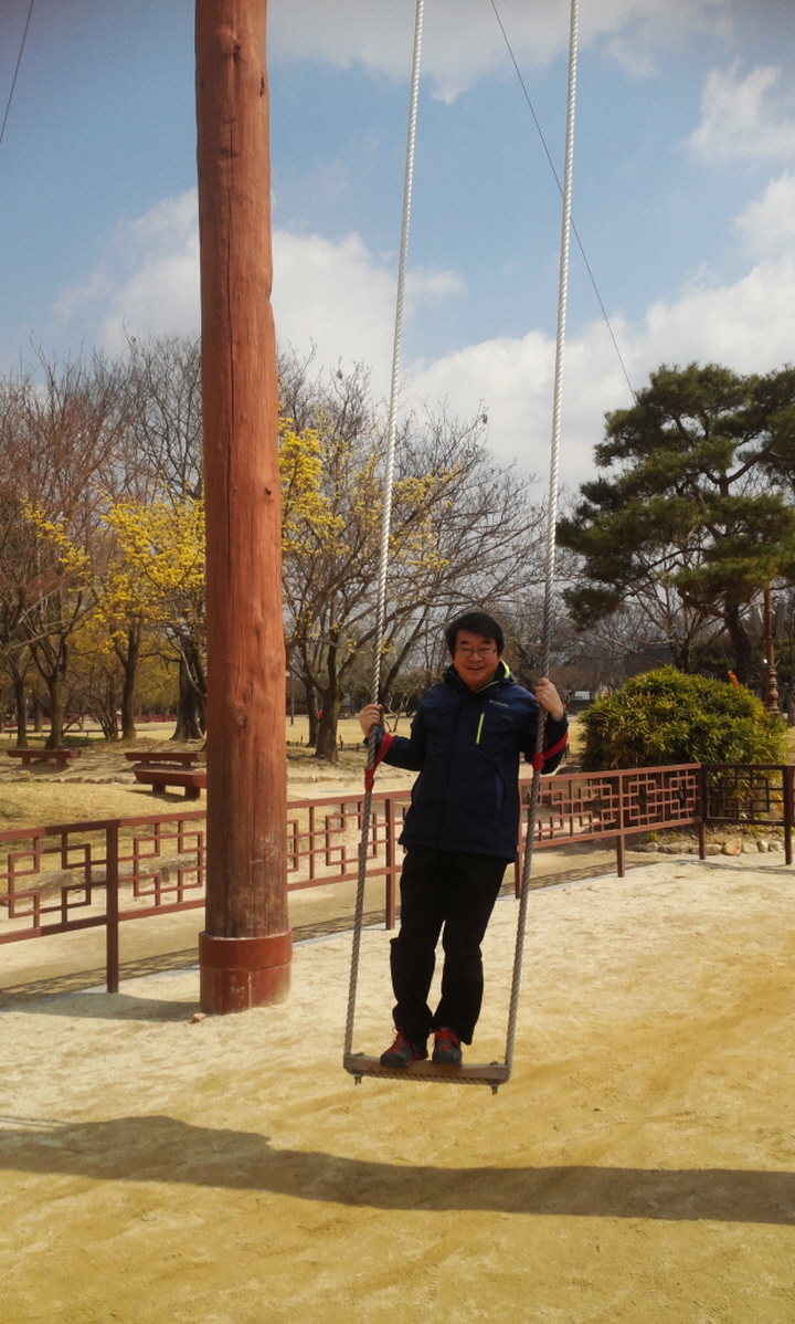 14 문창과 문학기행 썸네일 이미지