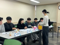 2025년 12월 11일 2학년 활동분석 치료도구 발표 썸네일 이미지